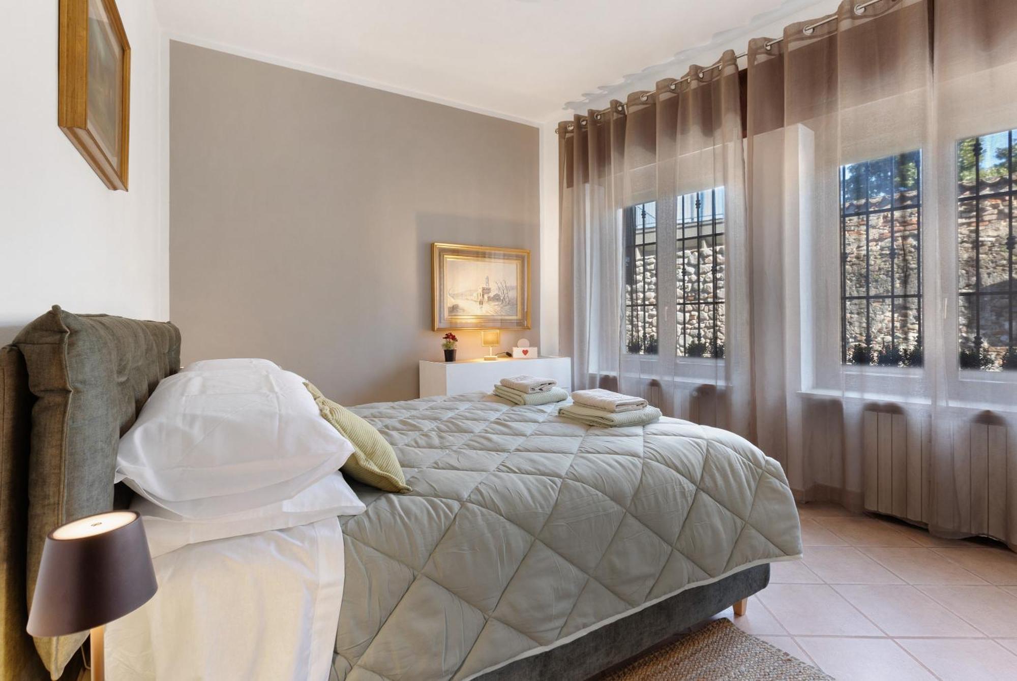Apartment Via T Da Vico 11 House